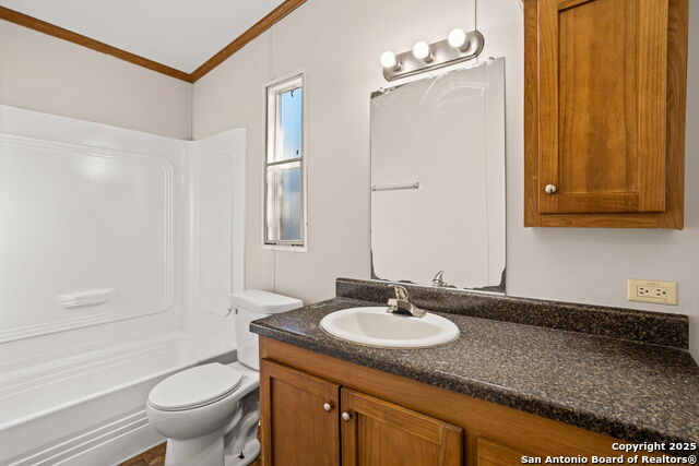 Image 19 of 26 For 22992 Trumbo Rd
