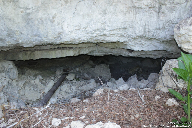 Image 8 of 21 For 1976 Cedar Creek W