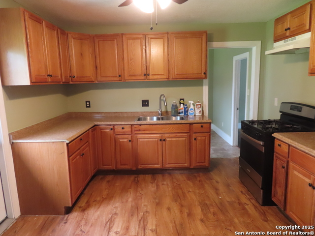 Image 3 of 15 For 9339 Rhoda Ave.