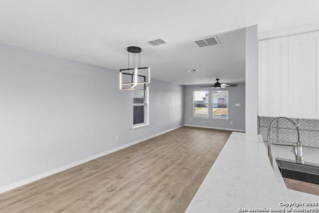 Image 10 of 31 For 8146 Heights Valley