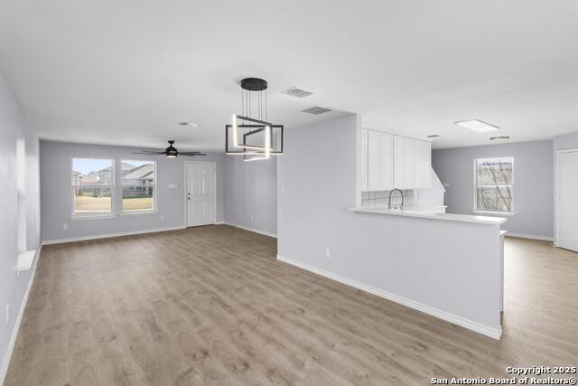 Image 13 of 31 For 8146 Heights Valley