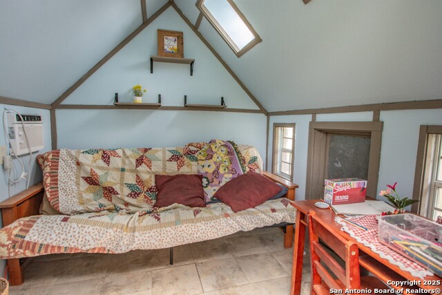 Listing photo id 23 for 26701 Fm 470