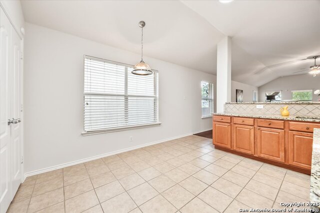 Image 18 of 62 For 27103 Trinity Hts
