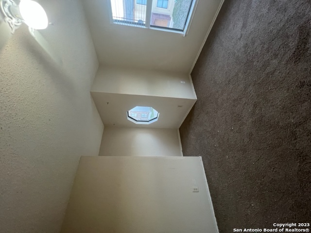 Image 14 of 18 For 5014 River Kenton