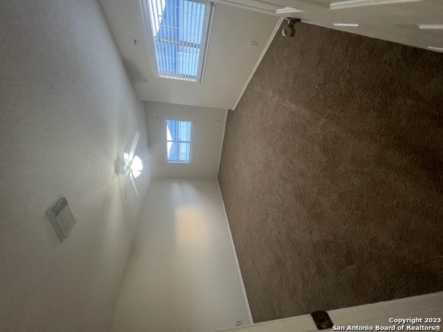 Image 15 of 18 For 5014 River Kenton