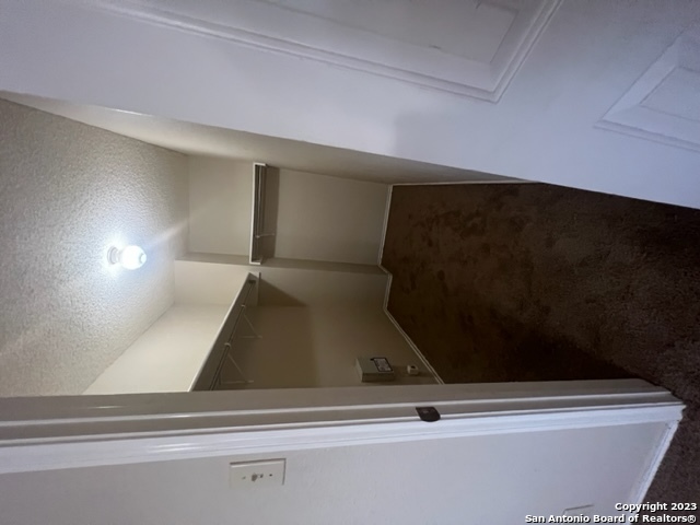 Image 16 of 18 For 5014 River Kenton