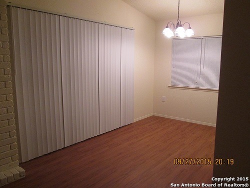 Image 6 of 15 For 9835 Meadow Way
