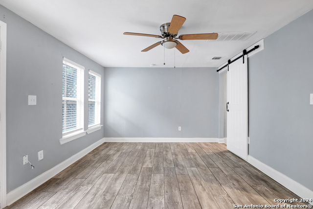 Image 4 of 19 For 527 Fulton Ave  3