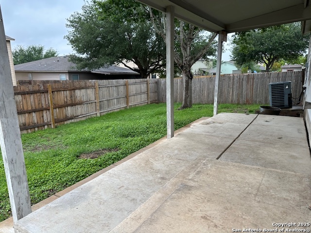 Image 4 of 4 For 401 Gatewood Briar
