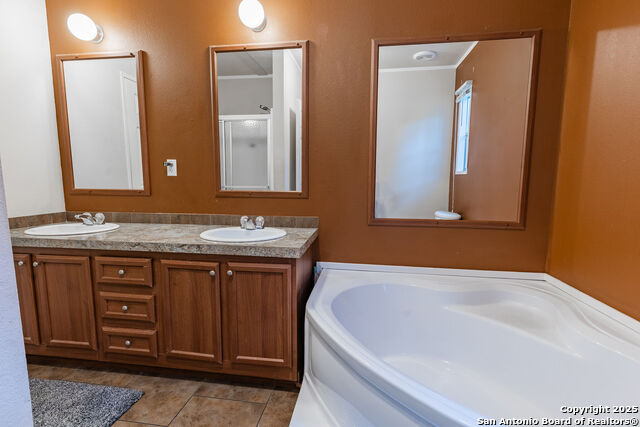 Image 7 of 19 For 138 Bridlewood