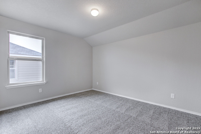 Image 25 of 29 For 15231 Comanche Gard