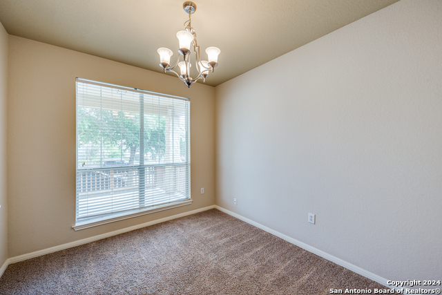 Image 5 of 41 For 10603 Catfish Ln