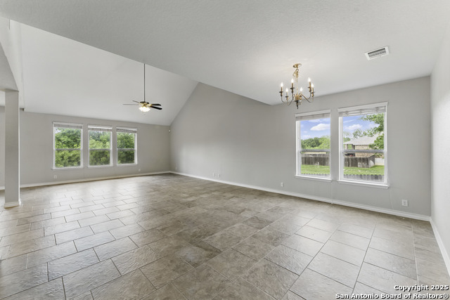 Listing photo id 9 for 14626 Costa Leon