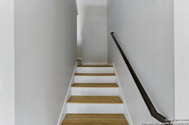 Listing photo id 16 for 14626 Costa Leon