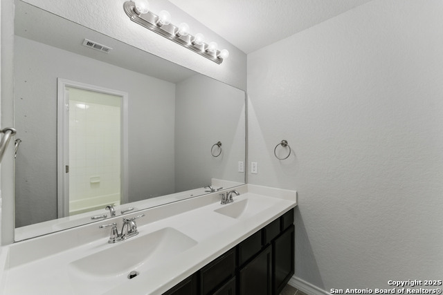 Listing photo id 19 for 14626 Costa Leon