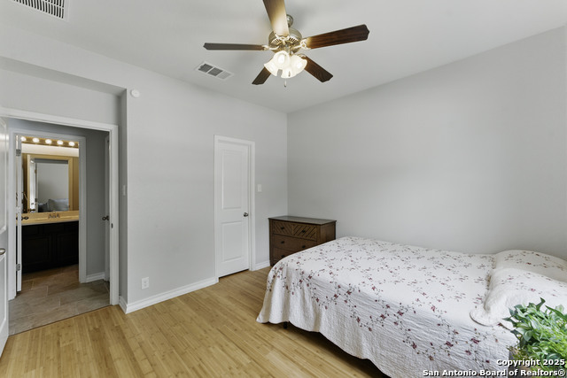 Listing photo id 27 for 14626 Costa Leon