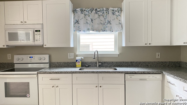 Image 10 of 13 For 643 Limestone Flat