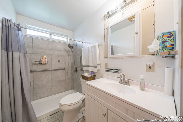 Listing photo id 7 for 6442 Buena Vista