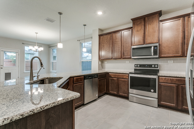 Image 10 of 27 For 5211 Espinoso Way