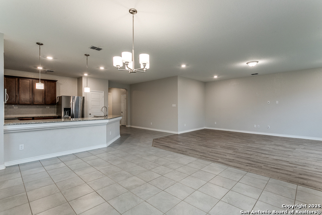Image 13 of 27 For 5211 Espinoso Way