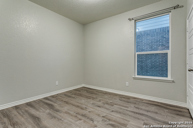 Image 18 of 27 For 5211 Espinoso Way