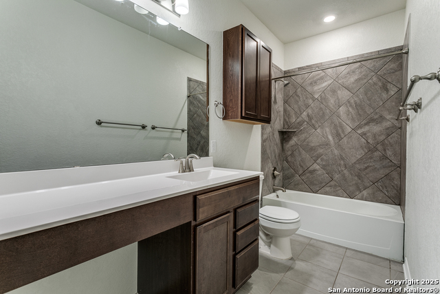 Image 19 of 27 For 5211 Espinoso Way