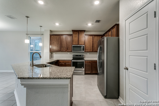 Image 8 of 27 For 5211 Espinoso Way