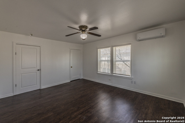 Image 3 of 6 For 630 S Guenther Ave  3