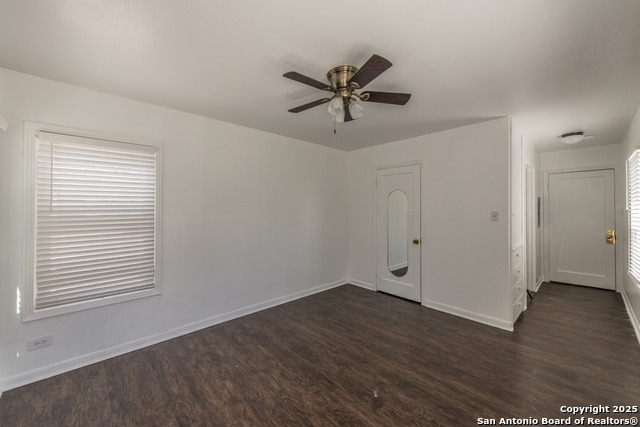 Image 4 of 6 For 630 S Guenther Ave  3