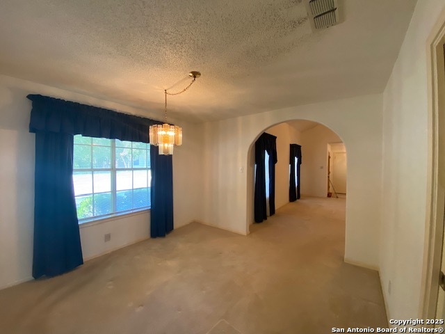 Listing photo id 11 for 4102 Greco Dr