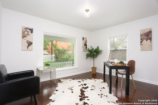 Image 7 of 18 For 308 Andrews  