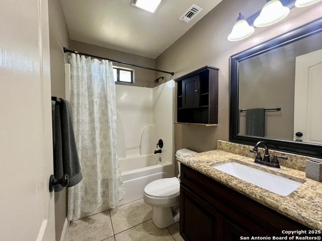Listing photo id 15 for 505 N 13th Ave