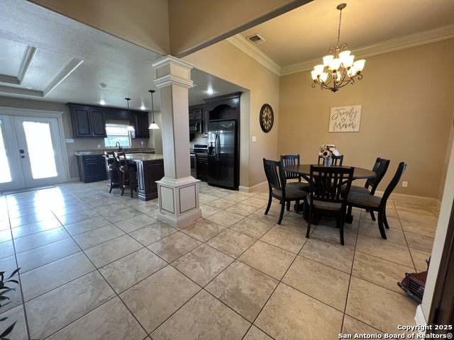 Listing photo id 1 for 505 N 13th Ave