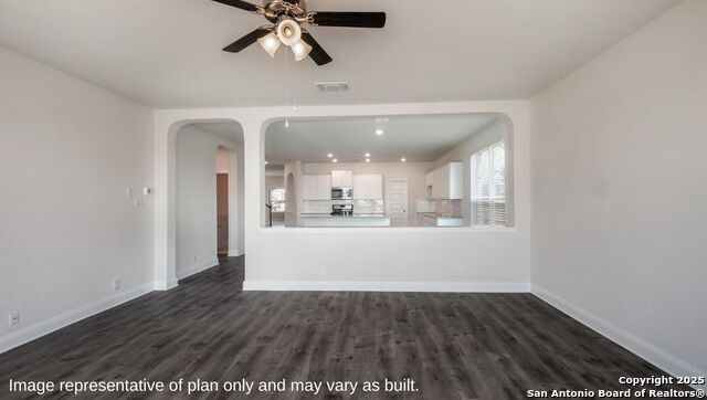 Image 12 of 40 For 21023 Millstream Bend