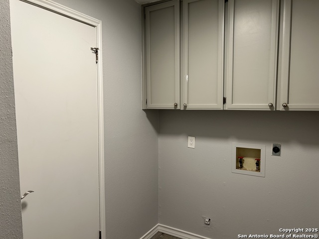 Image 31 of 80 For 12619 Woodbrace St