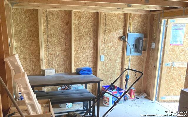 Listing photo id 18 for 155 Paloma Dr.