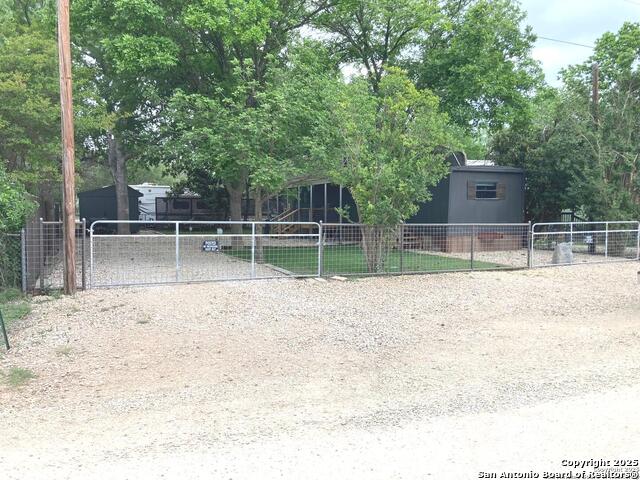 Listing photo id 21 for 155 Paloma Dr.
