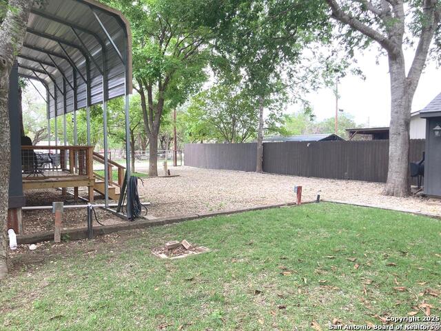 Listing photo id 1 for 155 Paloma Dr.