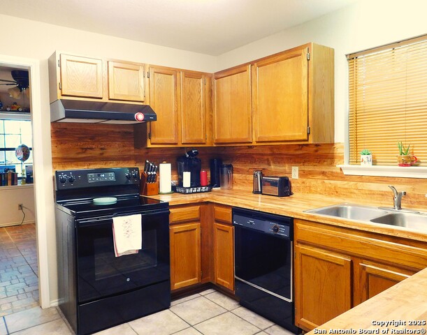 Image 15 of 36 For 525 Cherry Ridge