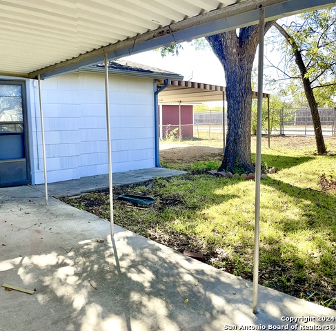 Image 11 of 34 For 135 Olga St  