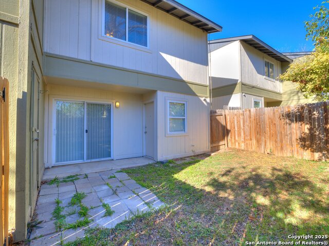 Image 46 of 48 For 100 Lorenz Rd  1501