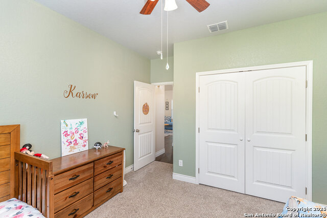 Listing photo id 19 for 1345 Birch Lane