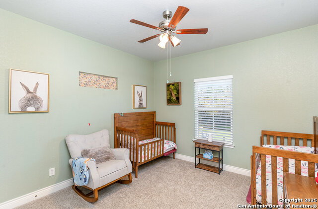 Listing photo id 20 for 1345 Birch Lane