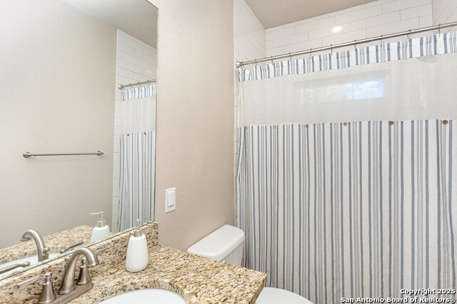 Listing photo id 21 for 1345 Birch Lane