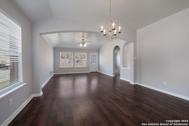 Image 10 of 28 For 902 Siena View