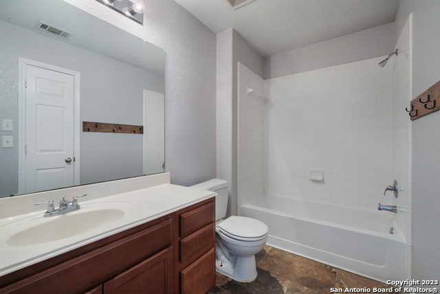 Image 22 of 28 For 902 Siena View