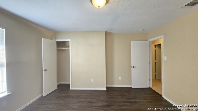 Listing photo id 13 for 1758 Amanda