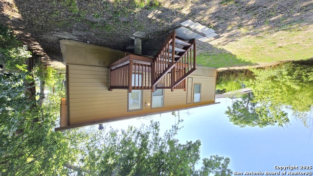 Listing photo id 17 for 1758 Amanda