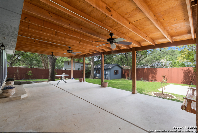 Image 18 of 25 For 5927 Spring Crossing