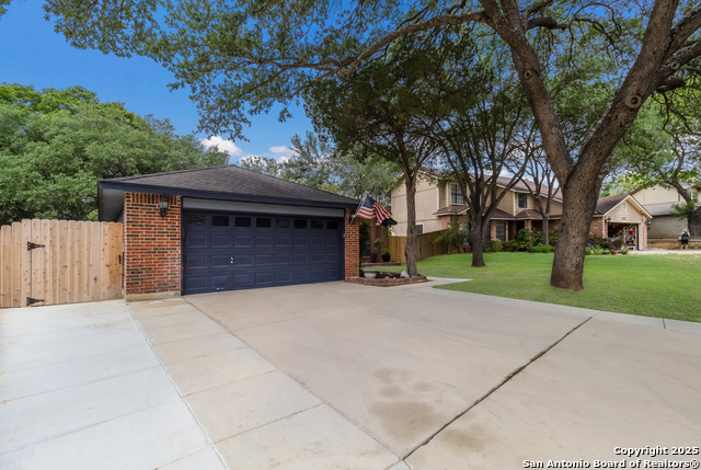 Image 3 of 25 For 5927 Spring Crossing